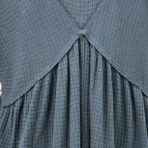 We The Free Gray Citrine Tee Long Sleeve Relaxed Blouse Size XS - Picture 6 of 13